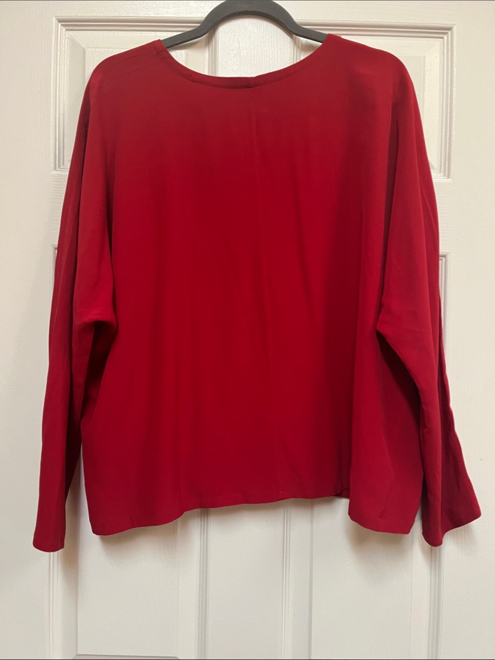 Eileen Fisher Crepe Dolman-Sleeve V-Neck Top Size L Tart Cherry - Picture 6 of 6